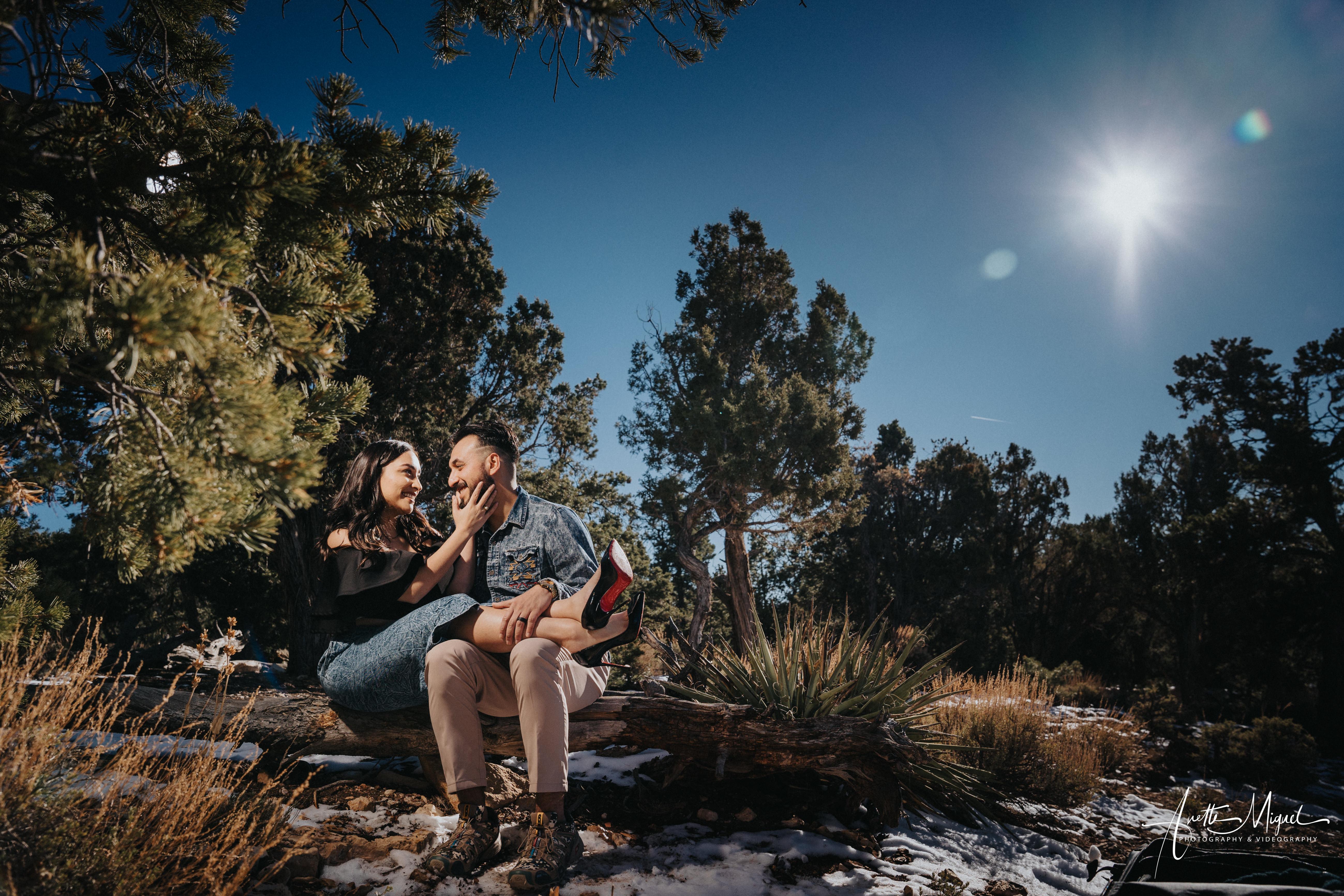 The Wedding Website of Amelia Saenz and Jesus Lopez