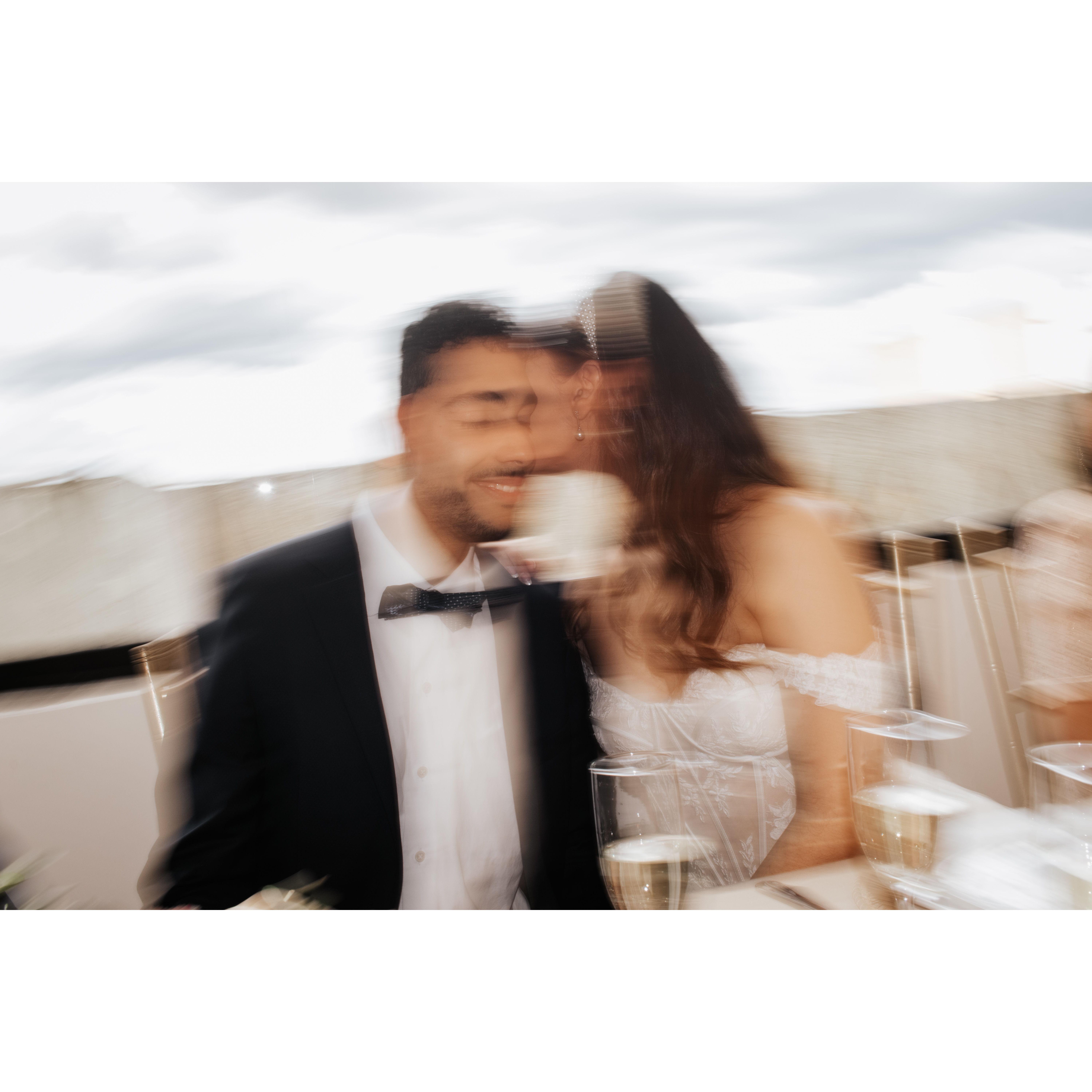 El día que nos casamos por lo civil. Tuvimos una ceremonia super íntima con nuestra familia. 21-12-24