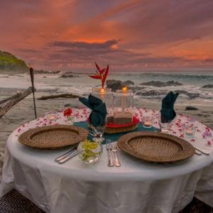 Honeymoon Beach Dinner