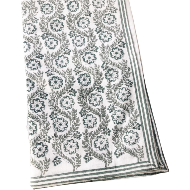 Villa Vaux Grand Tablecloth - Tern Gray