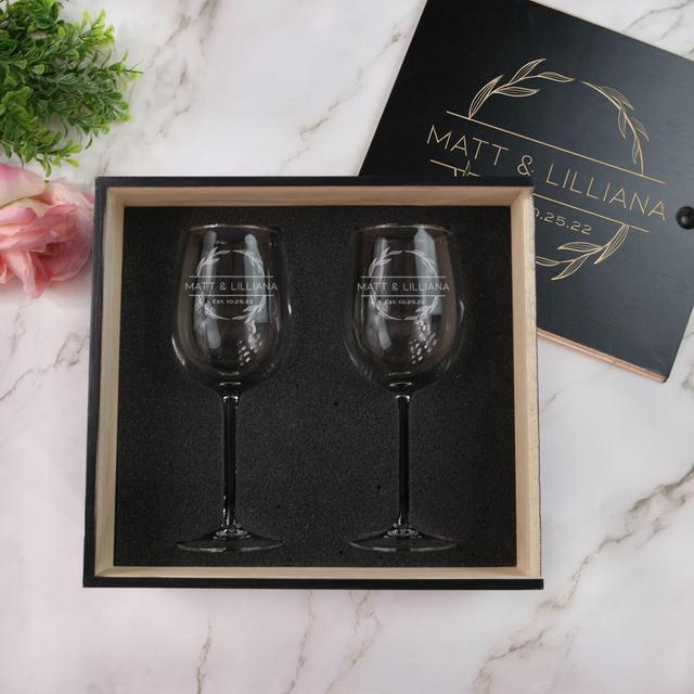 Etched Stemmed Wine Glasses Box Set, Personalized Gift Sets for Couples, Etched Drinking Glasses With Optional Engraved Box, Design: N8