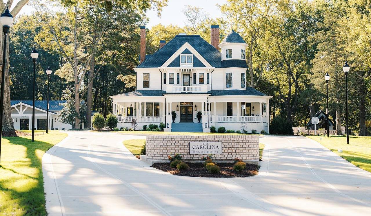 The Wedding Website of Sarah Fountain and Collin Krenz