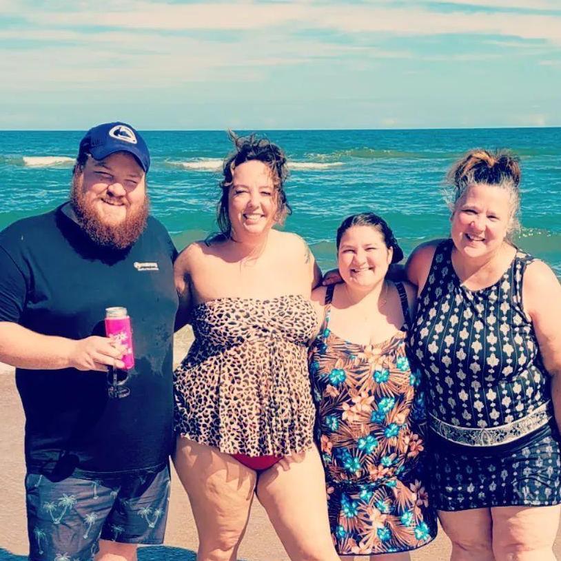 Annual OBX Beach trip. Pictured; Sam's Mom & Sister 2022