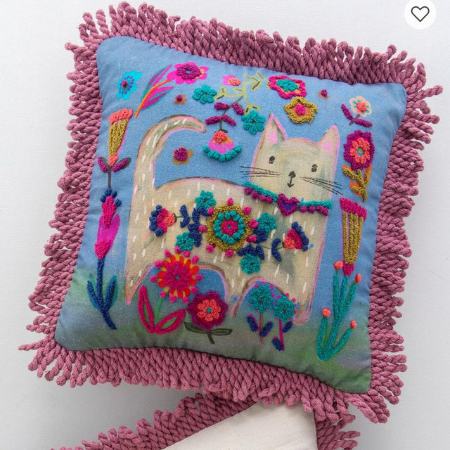 Tufted Boho Pillow - Cat