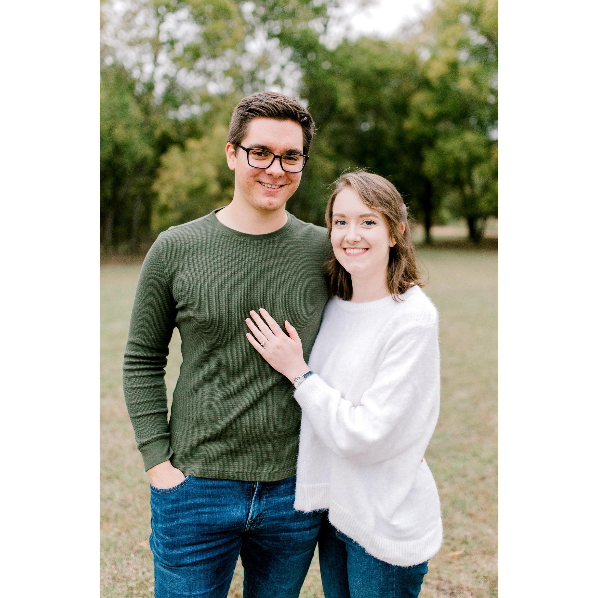 Engagement Photos taken by Rachel Gilster in November 2020.