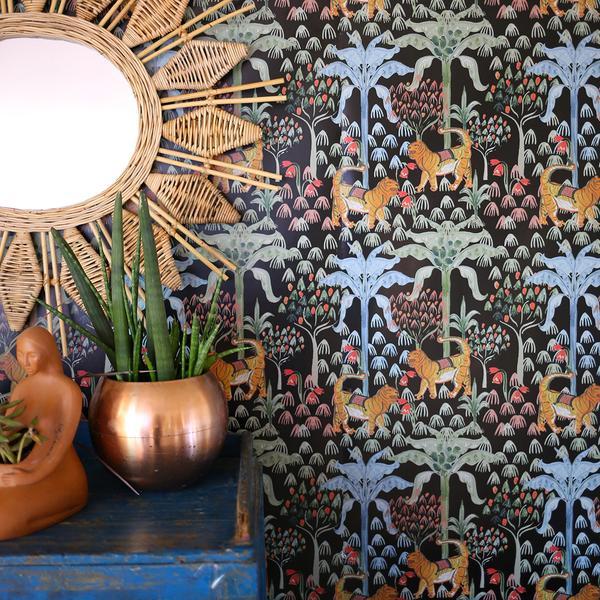 Tigris Wallpaper in Onyx by Justina Blakeney®
