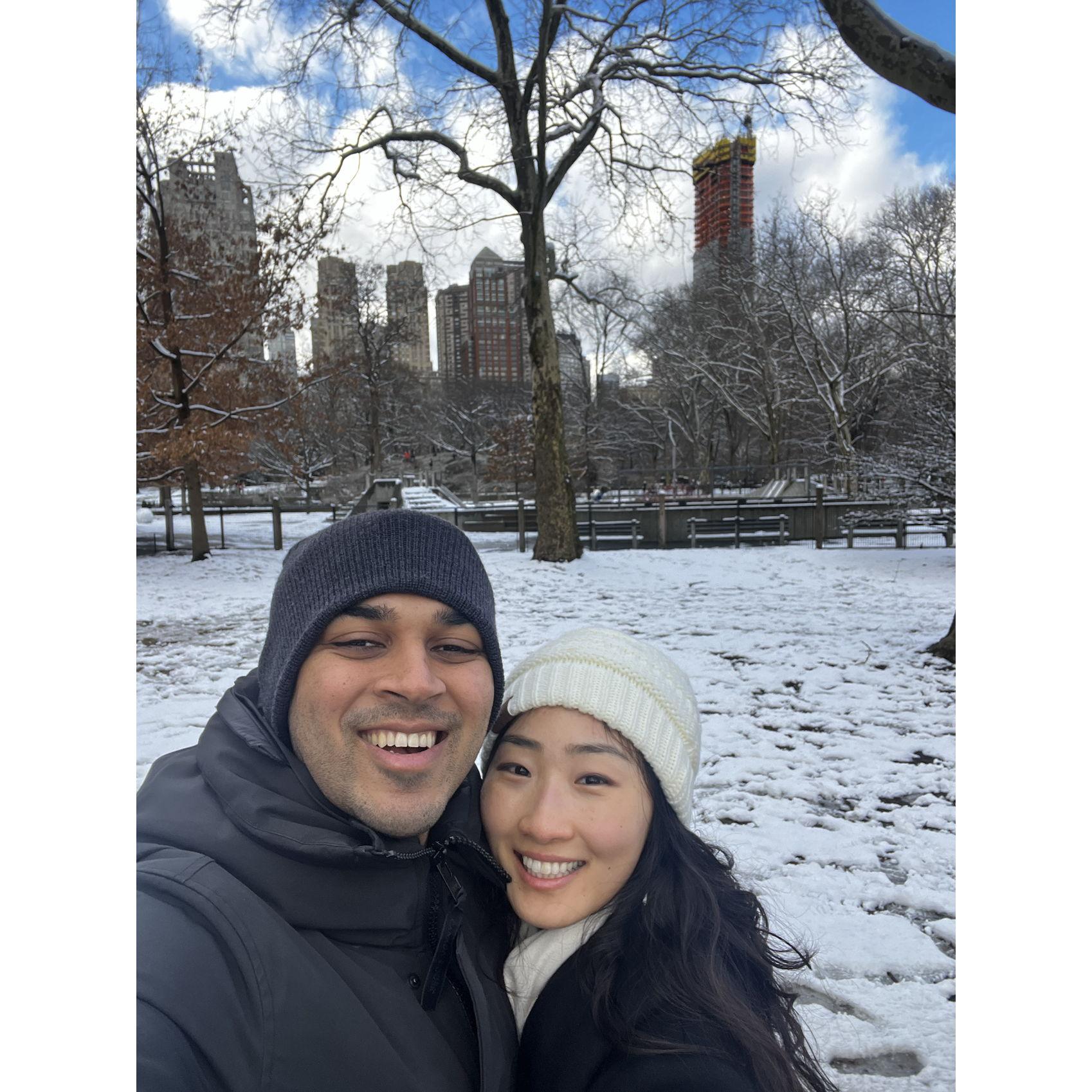 Experiencing our winter in NYC together! 함께 뉴욕에서 겨울을 보낸 순간!