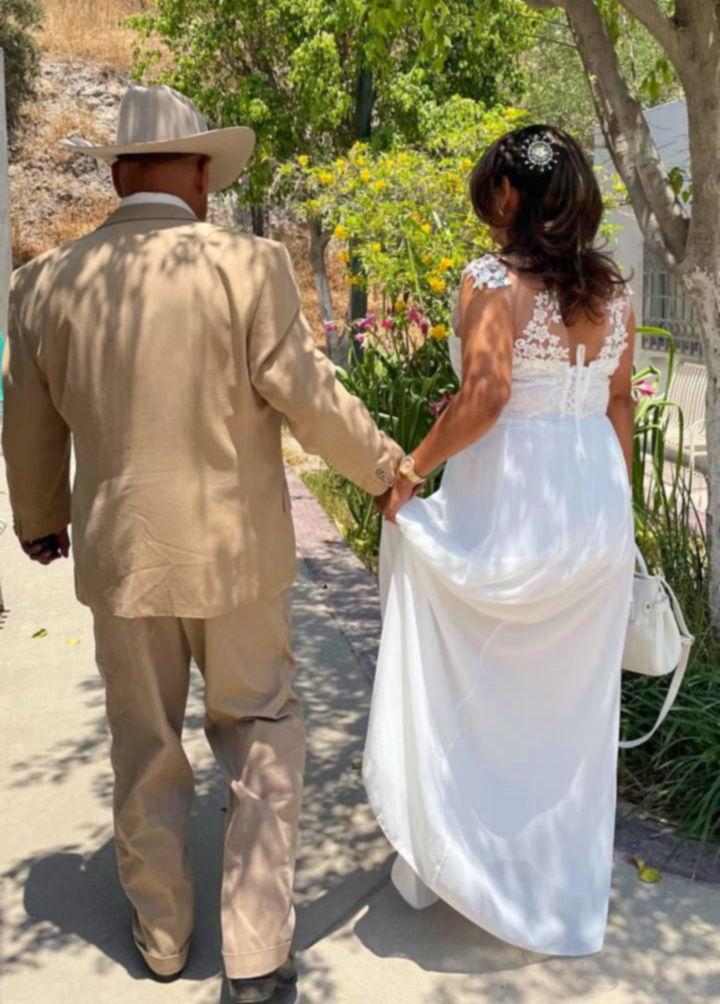 The Wedding Website of VERONICA AVALOS and MARTIN ROBLEDO