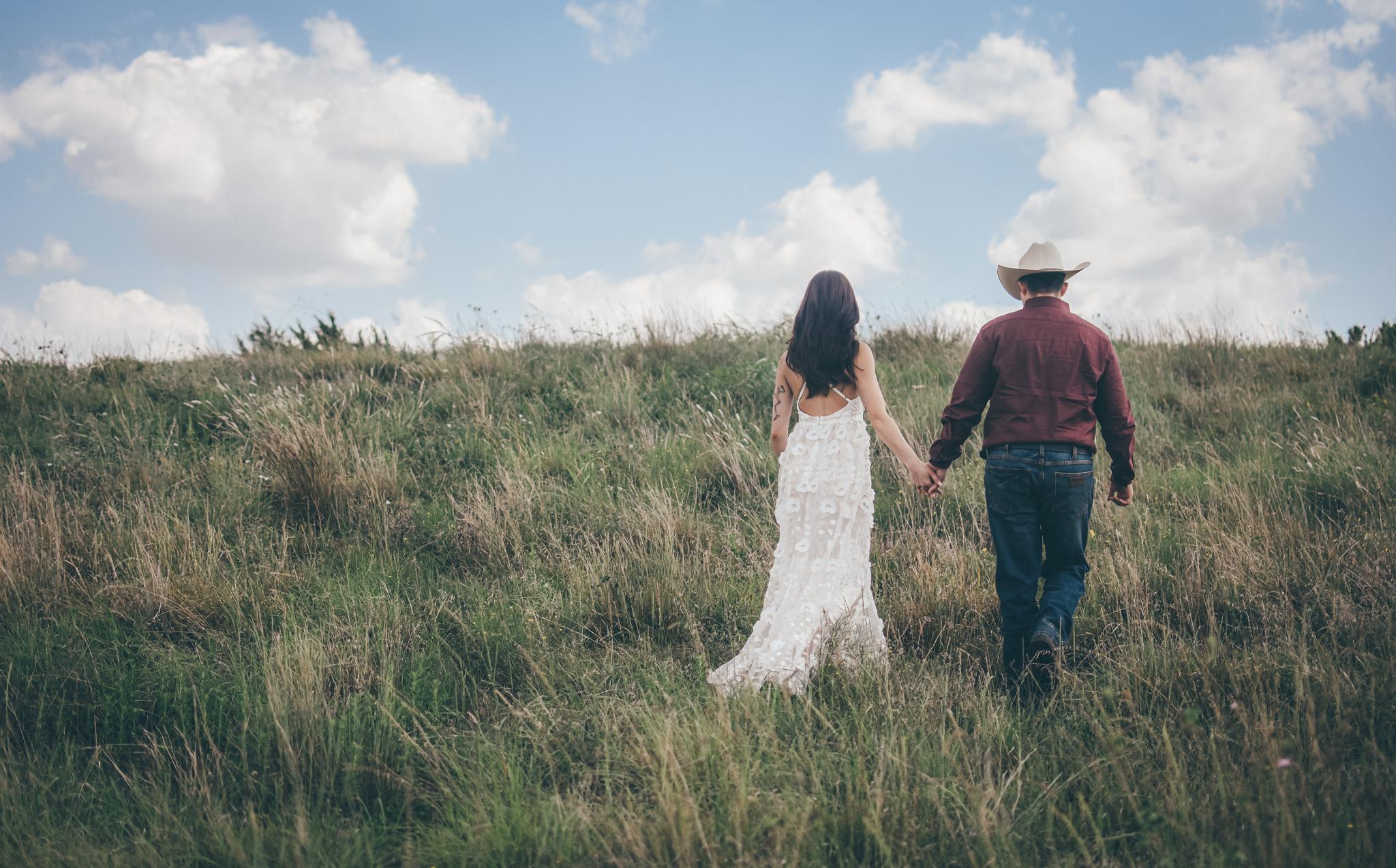 The Wedding Website of Courtney Becht and Lo McLaughlin