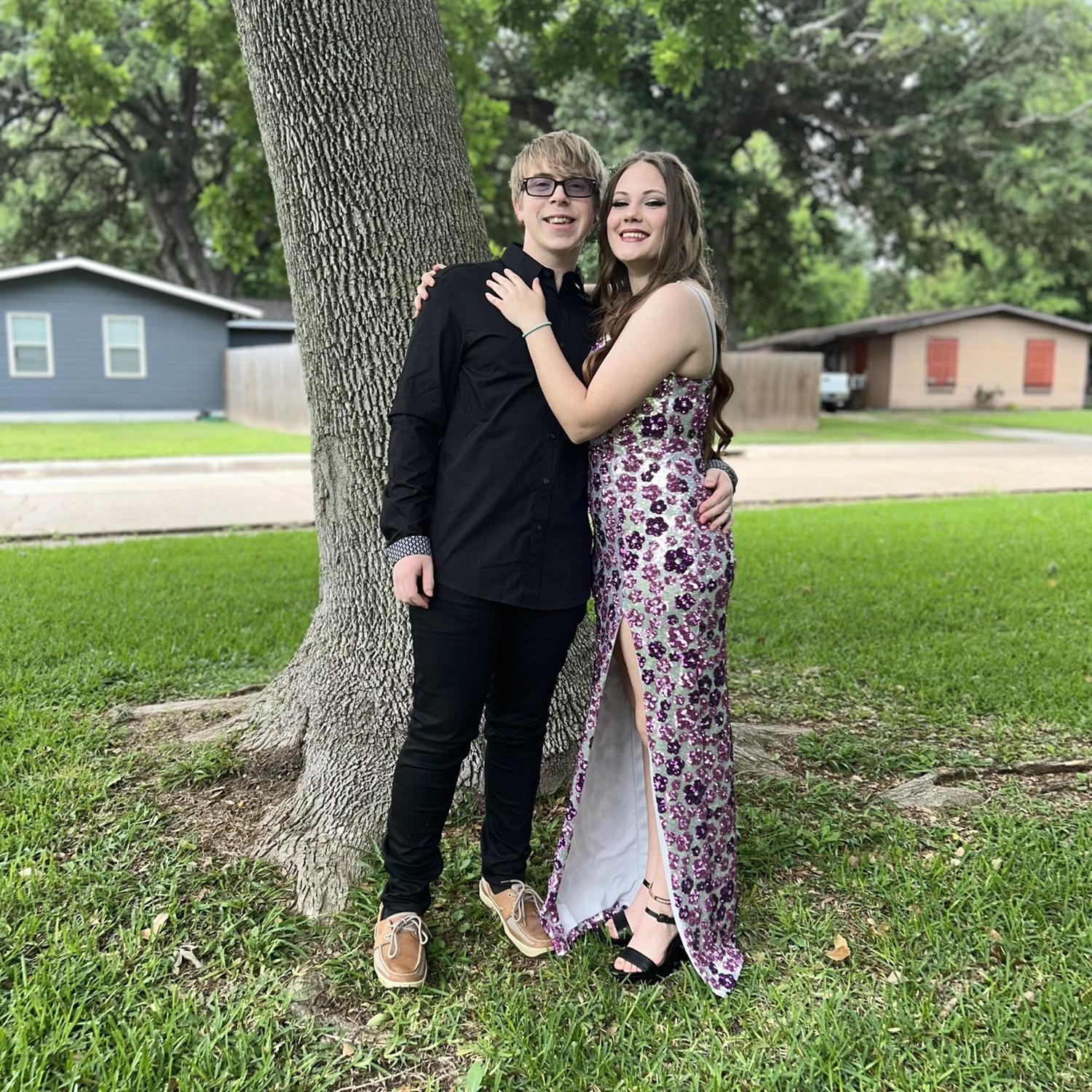When we went to prom 🥰🥹