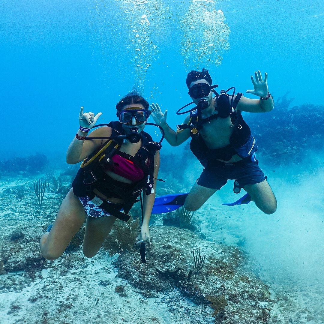 2 mins before this we saw sharks!
