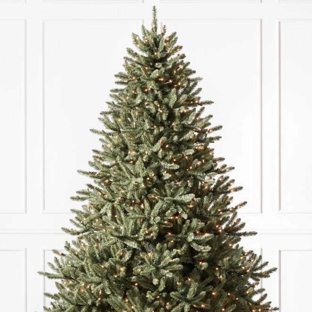 Classic Blue Spruce 7.5 ft. Candlelight Clear LED - Easy Plug