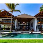 Airbnb: Beach House Samay Casa