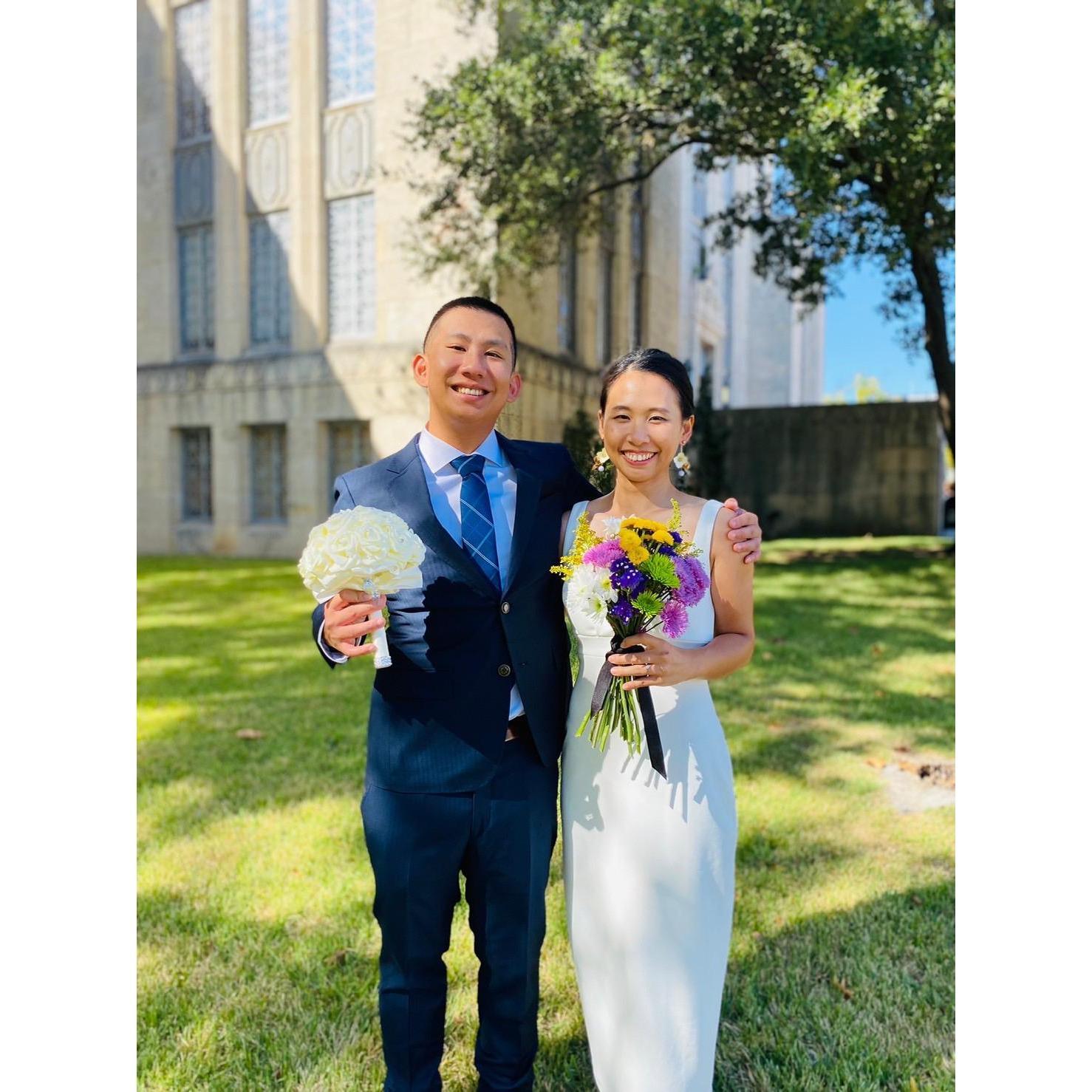 2021. 10. 11  --- 1885 days
我們於Austin, Texas登記正式成為夫妻