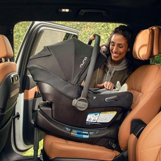 PIPA Aire rx Infant Car Seat with RELX Base