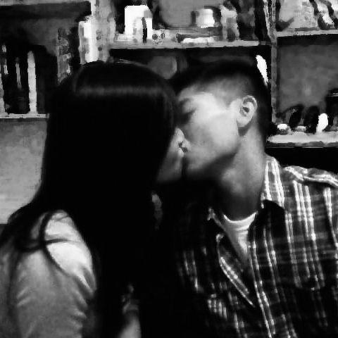 2009 - First Kiss - hahahahaaha