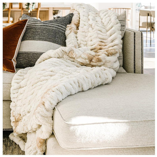 Minky Designs Luxurious Minky Blankets | Super Soft, Fuzzy, and Fluffy Faux Fur | Preppy Couch Covers & Throw Blankets | Ideal for Adults, Kids, Teens (Chic | Crème Brulee)
