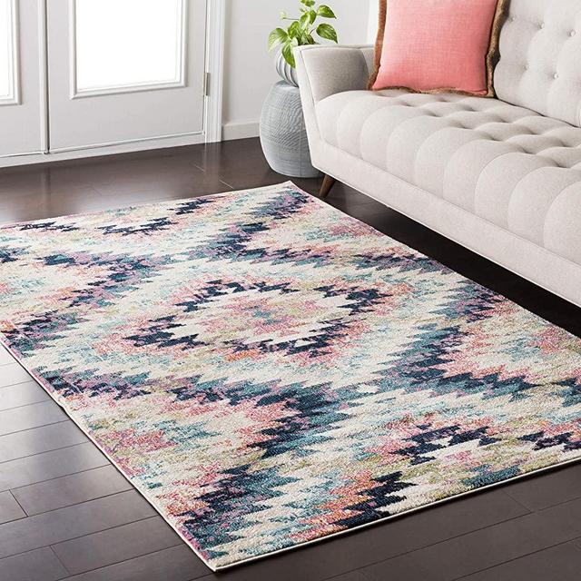 Tara Pink and Beige Bohemian/Global Area Rug 5'3" x 7'3