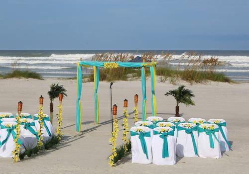 The Wedding Website of Alice Cooper and Dominic Grande
