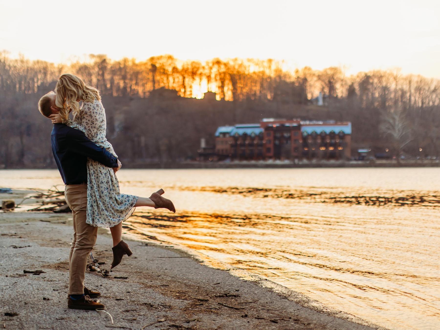 The Wedding Website of Kimberly Teller and Tyler Foss