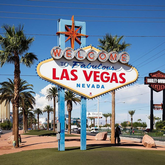 Vegas/Honeymoon fund
