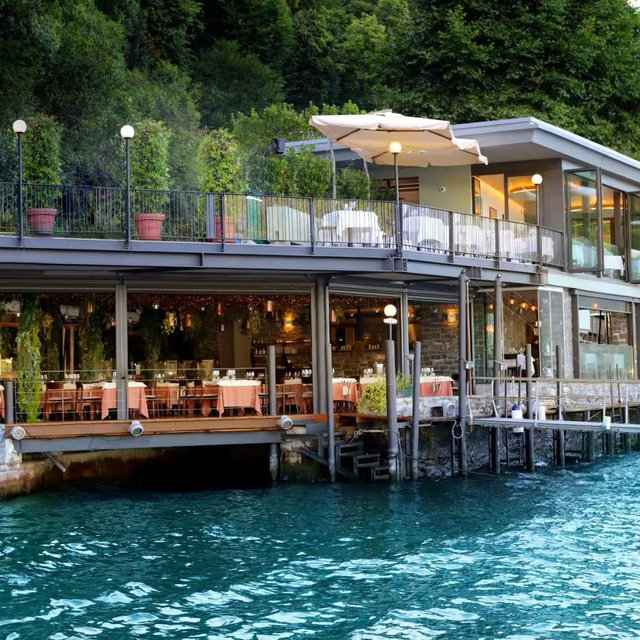 Dinner at Il Gatto Nero (Lake Como)