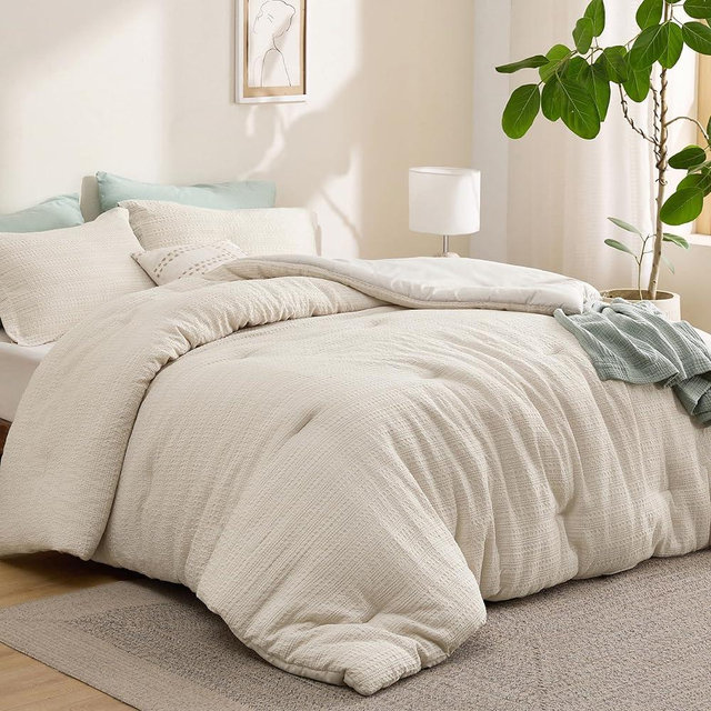 Bedsure Waffle Comforter Set King, Soft and Breathable Beige Bedding Comforter Set, 3 Pieces, 1 Waffle Weave Comforter (104"x90") and 2 Pillow Shams (20"x36"+2")