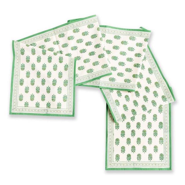 Chardonnay Table Runner