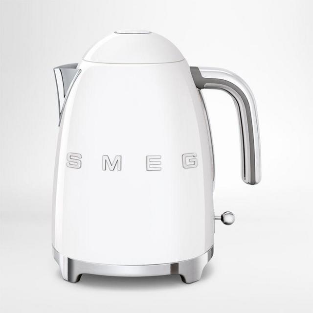 Smeg White Retro Electric Tea Kettle