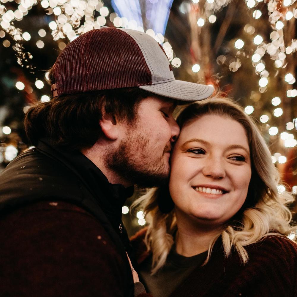 Kiley Sakofske and Timothy Lauretti's Wedding Website, image size:1000x1000