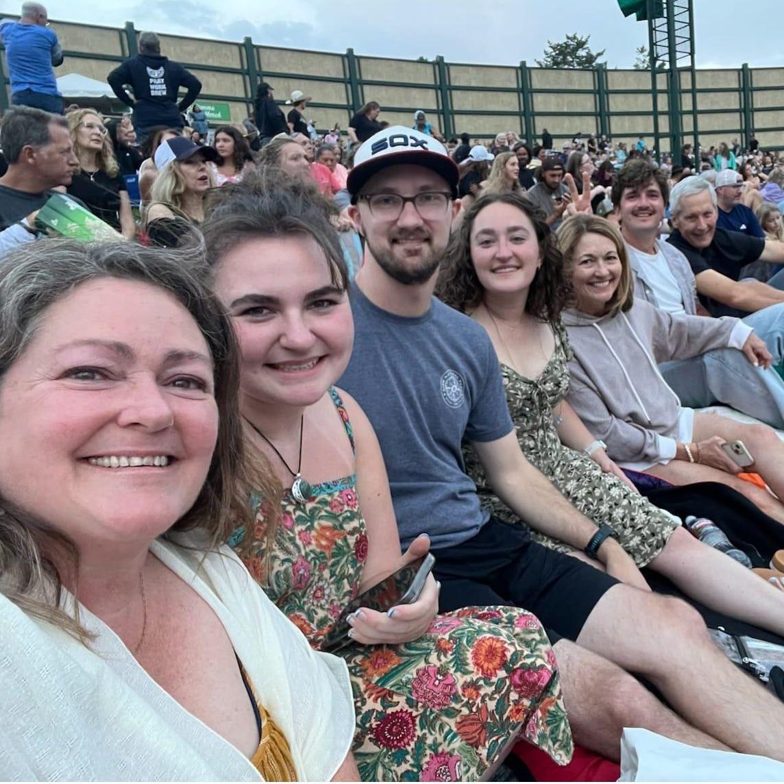 Keith Urban with Megan's family!