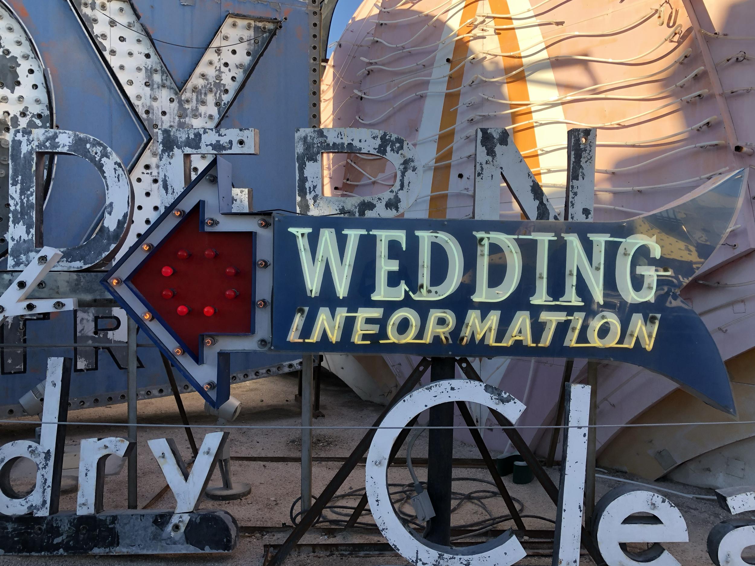 The Wedding Website of Lizzy Mahon and Zack Mahon