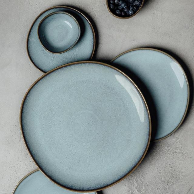 Villeroy & Boch Lave Gris Serving Platter
