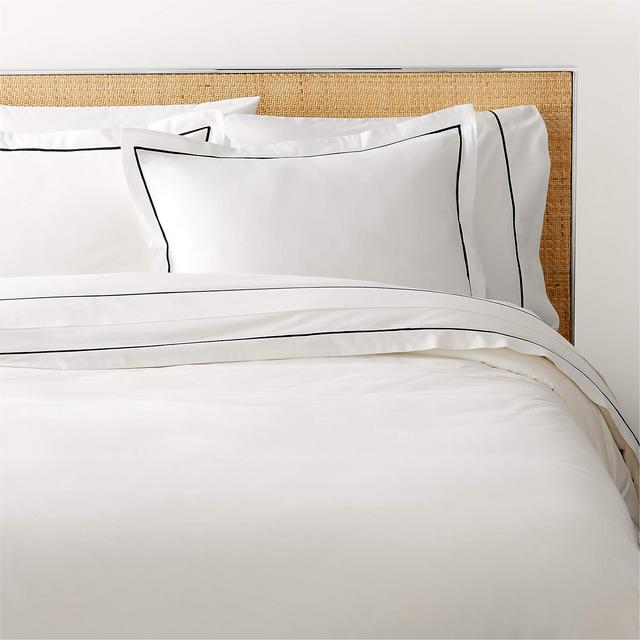 Marisal Organic Cotton 400 Thread Count Percale White and Black Full/Queen Duvet Cover