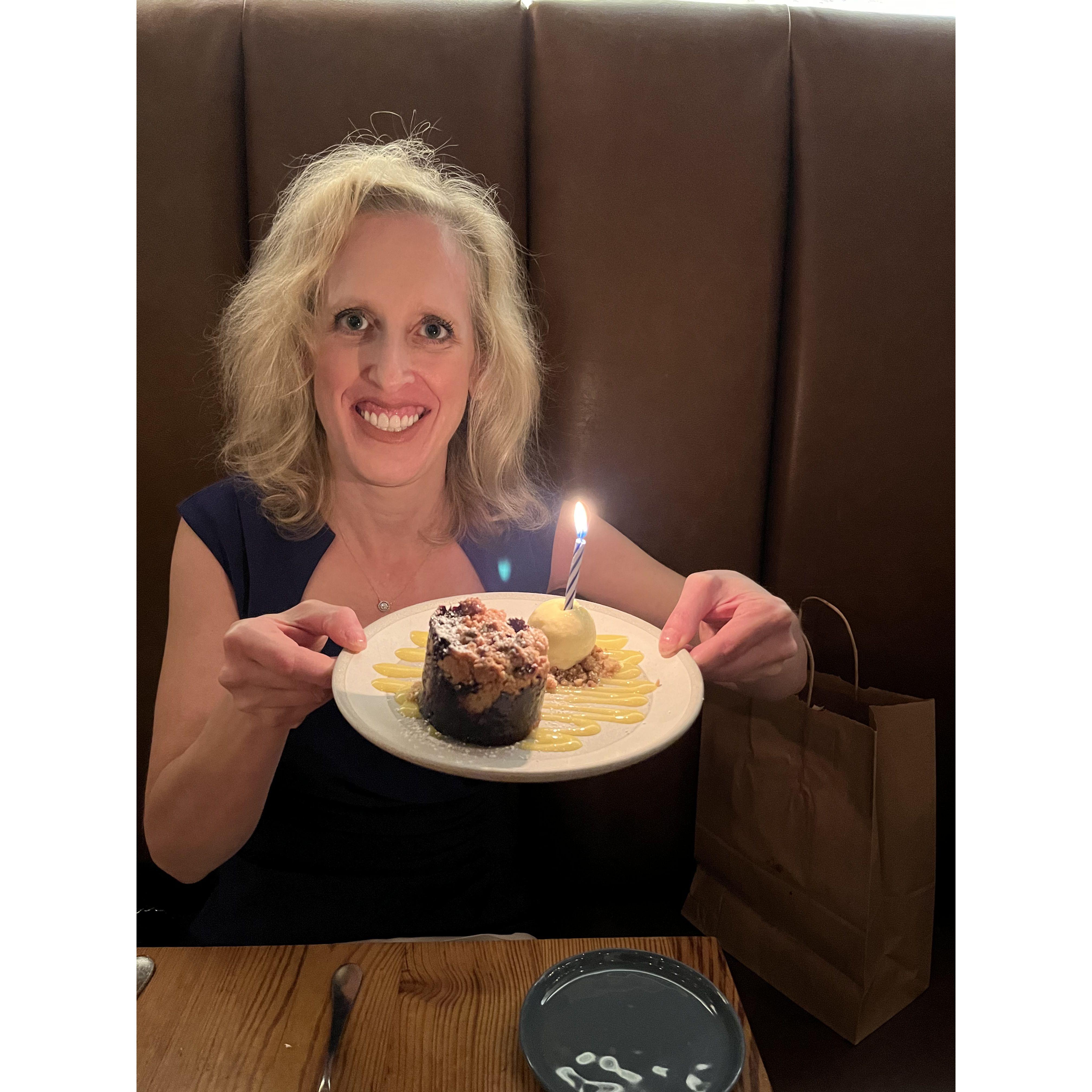 Happy one year anniversary to us!