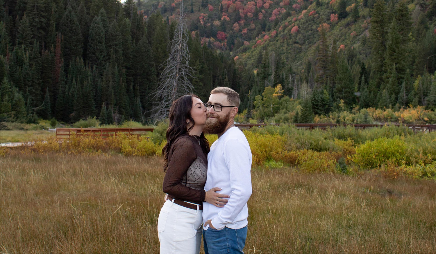 The Wedding Website of Akyra Woodbeck and Aaron Dickinson