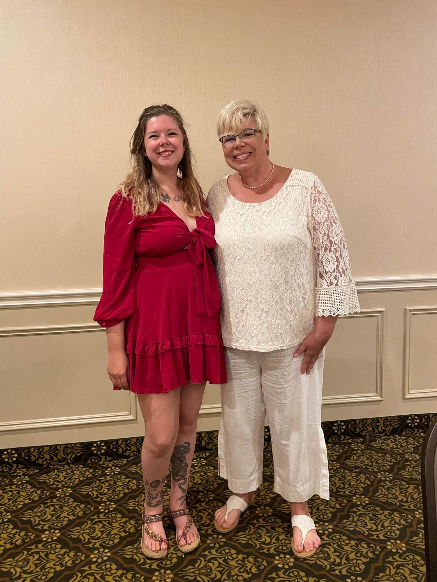 Bethany and her mom 💕