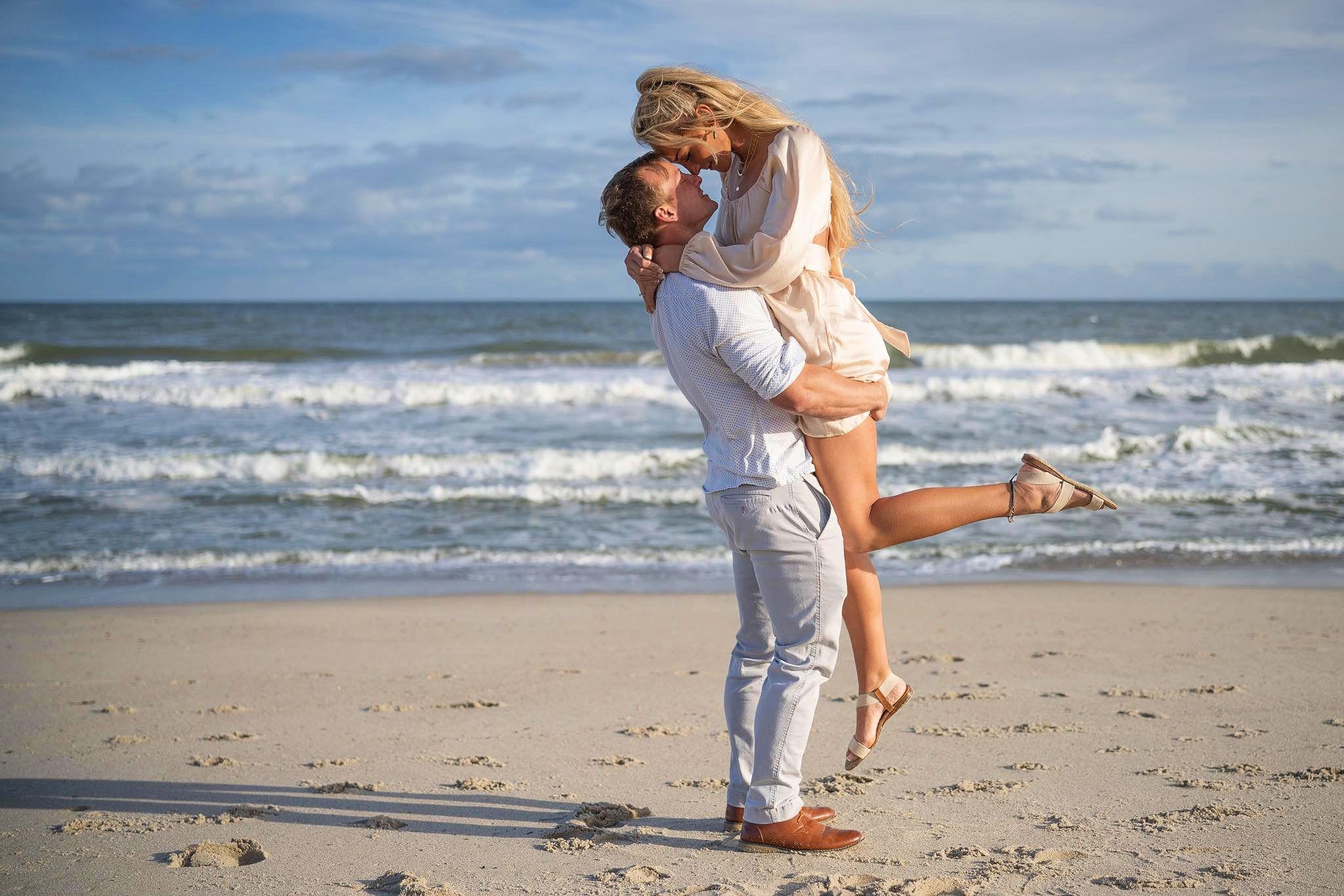 The Wedding Website of Jessica Bustle and Brian Bustle