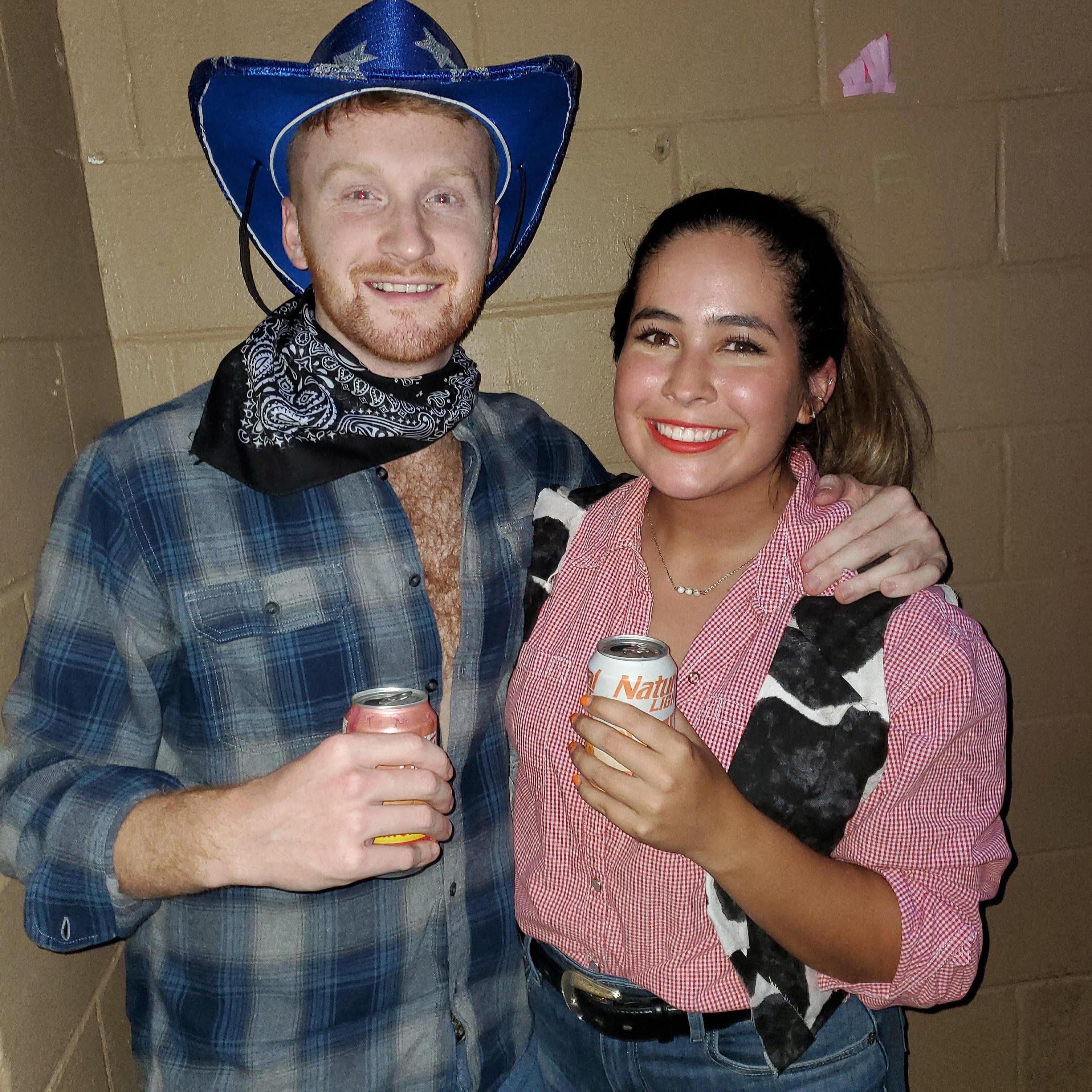 Classic Iowa natty light basement party, Yeehaw!