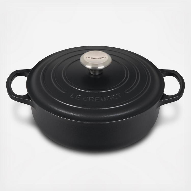 Signature Round Sauteuse with Lid
