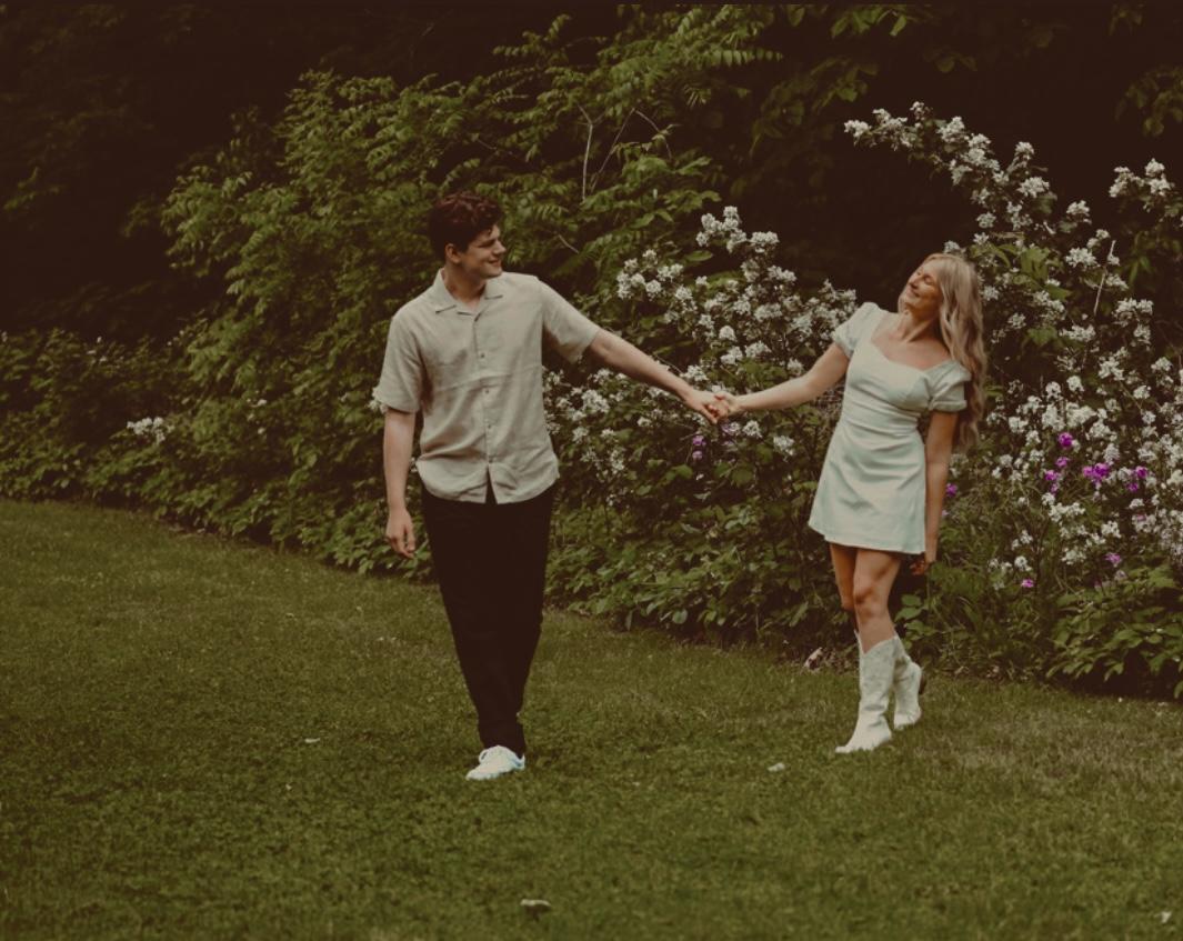 The Wedding Website of Lillian Comte and Joseph Hoving