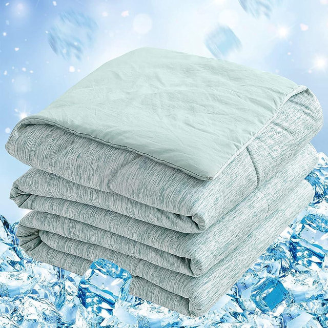 CHOSHOME Cooling Comforter King Size,Cooling Blanket with Q-Max >0.45 Arc-Chill Cooling Fiber, Cool Sleeping Summer Blanket for Night Sweats Hot Sleeper (90" x 108", Green)