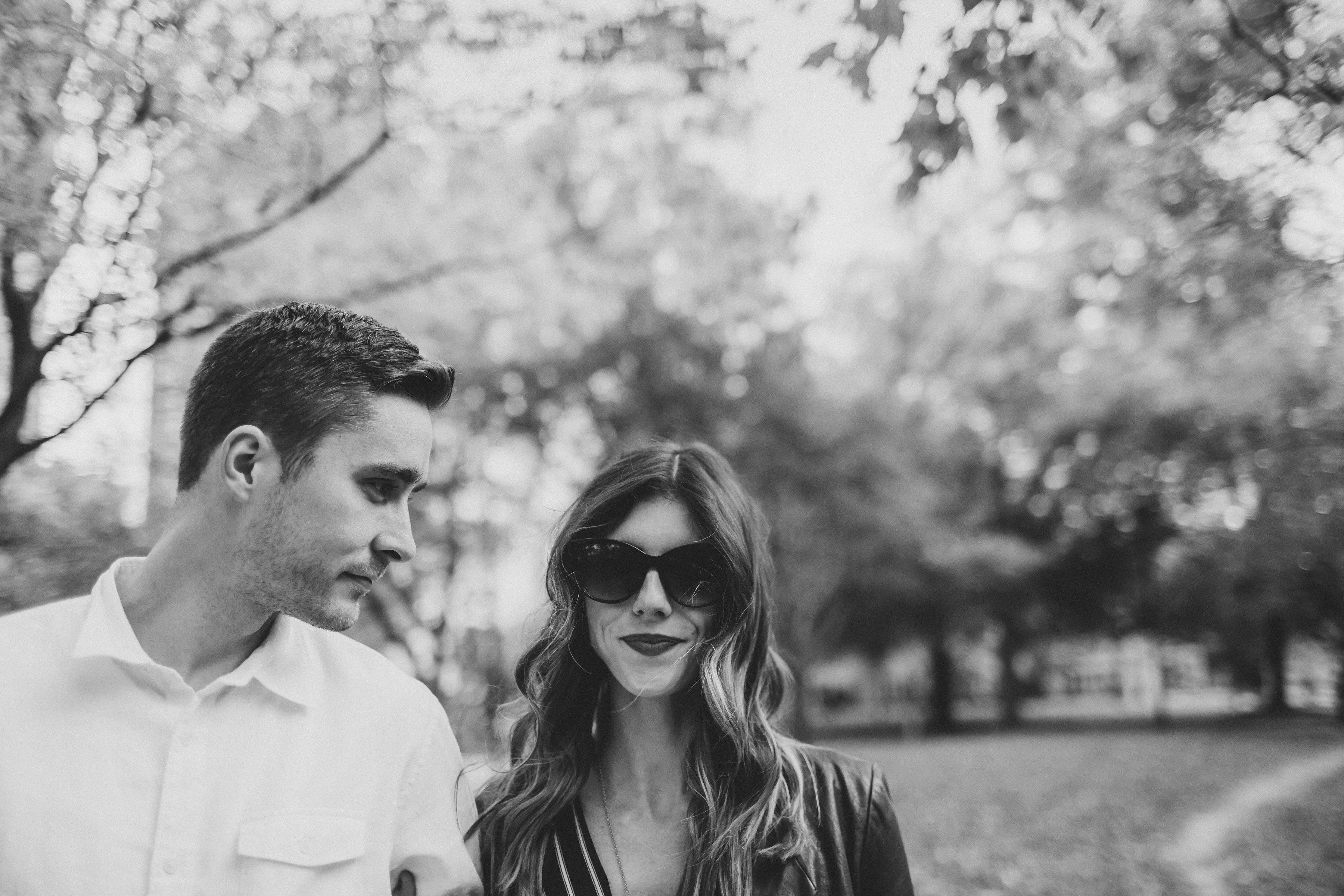 The Wedding Website of Sarah Gihl and Robert Vaughan