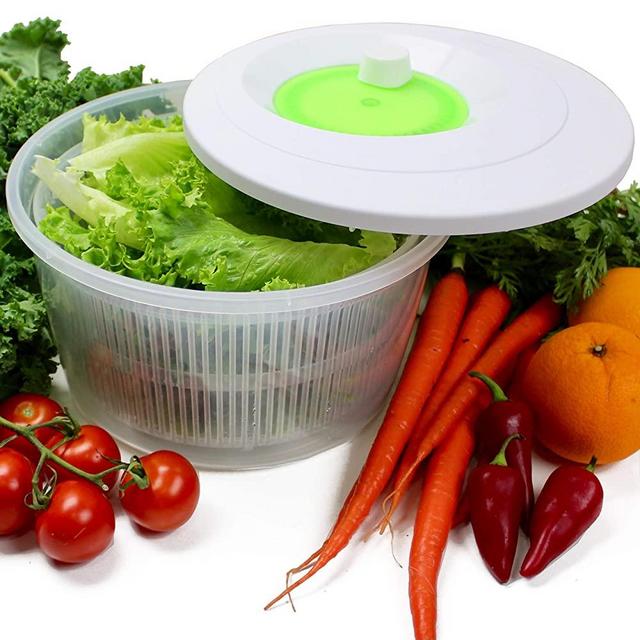 K Basix Large Salad Spinner 4.5 L – Vegetable or Lettuce Dryer, Keeper, Crisper and Shaker, Compact Rotary Handle is Easy to Spin and allows Easy Storage
