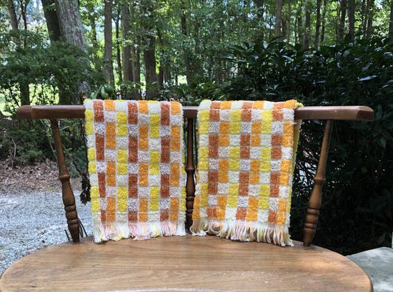 Pair of Vintage NOS Kitchen Towels / Orange Kitchen Towel / Yellow Kitchen Towel / Brown Kitchen Towel / NOS Towel Set / Retro Kitchen Towel