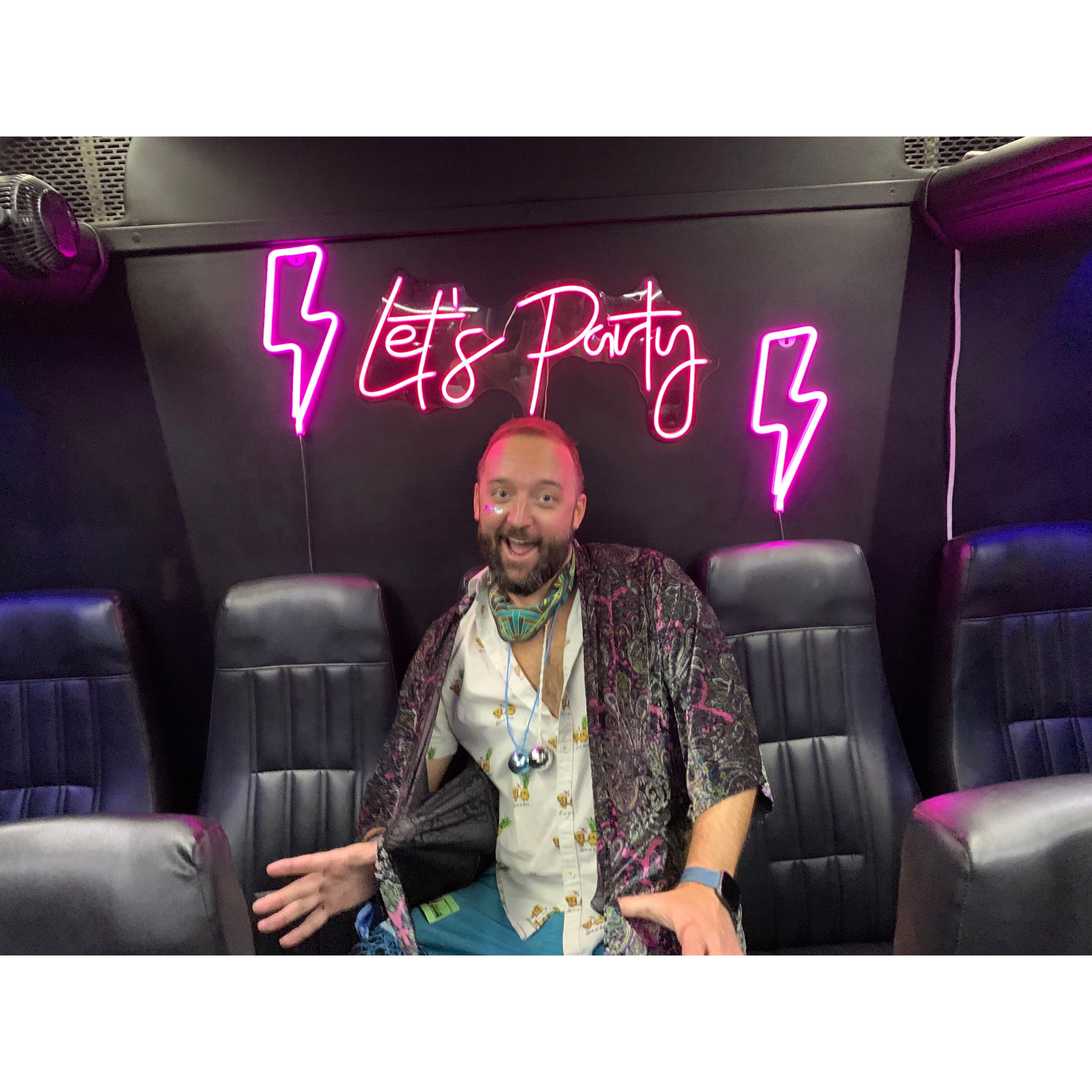 Let's party in this AWESOME velvet burnout kimono! 