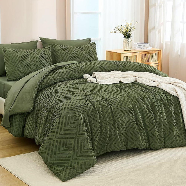 Andency Queen Comforter Set Olive Green - 7 Pieces Bed in a Bag Queen Boho Olive Green Bedding Comforter Sets, Tufted Bed Set with Comforter, Sheets, Pillowcases & Shams