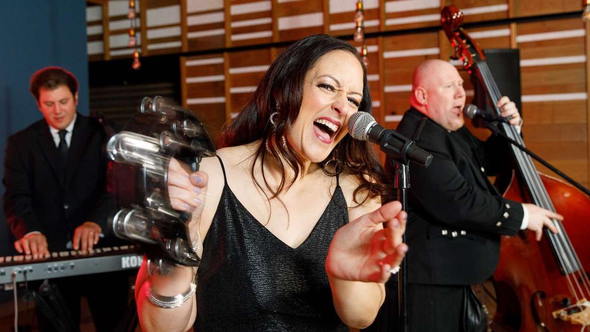 EAR CANDY BAND | Musician in Hartford, CT - Zola