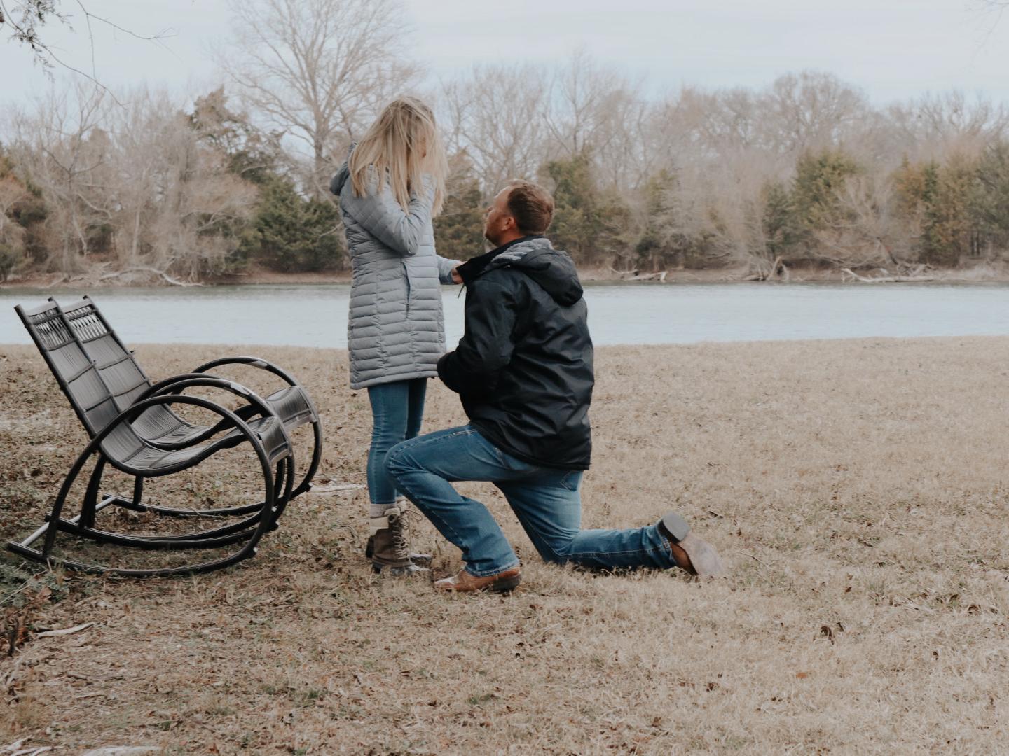 The Wedding Website of Lindsey Roe and Justin Hess