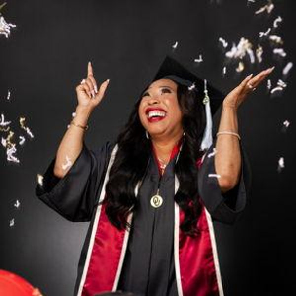 Honor the Graduate
